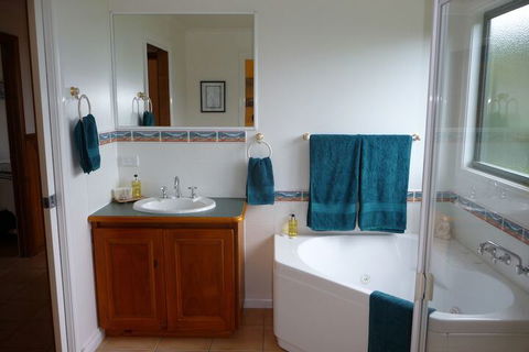 Johanna Bluegum Holiday Cabins - Accommodation Perth 4