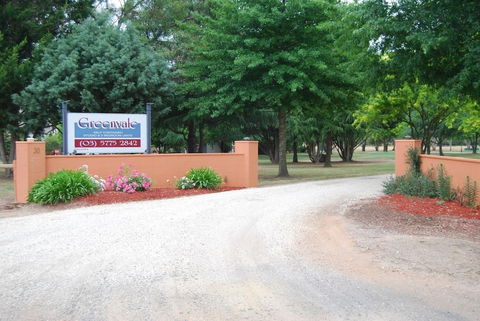 Greenvale Holiday Units - Accommodation Perth 0