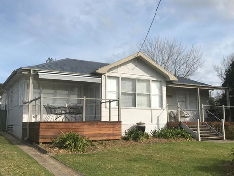 Moruya Holiday House - Perth Resorts 2