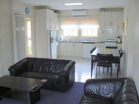 Rosebud Beach Unit 200 Mt. To Beach Late Checkout - Accommodation Perth 5