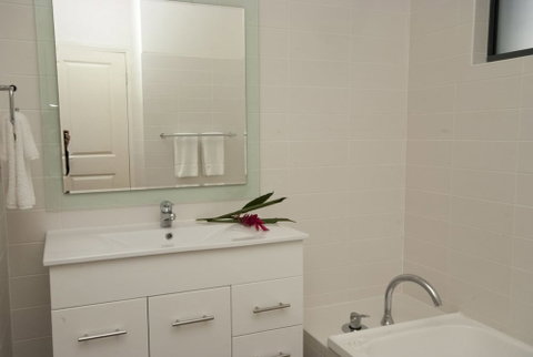 Woodville Beach Townhouse 5 - Accommodation Perth 5