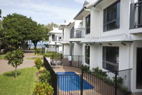 Woodville Beach Townhouse 5 - Accommodation Perth 1