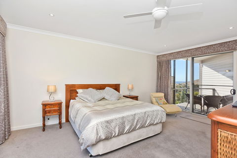 Lavina Luxury Beach House - Accommodation Perth 5