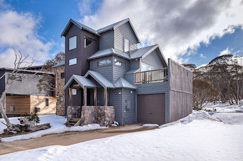 Alyeska - Accommodation Perth 6