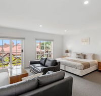Hideaway on George - Accommodation Perth