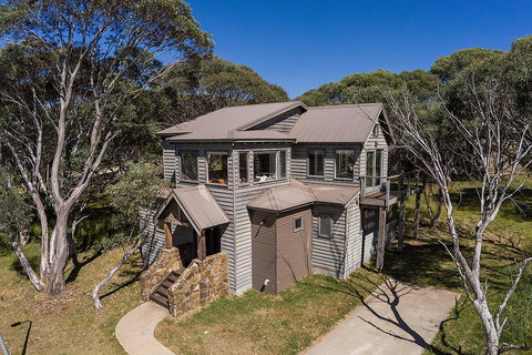 Alpenglow - Accommodation Perth 1