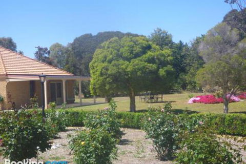 Fairways Bed & Breakfast At Jerilderie - Accommodation Perth 3