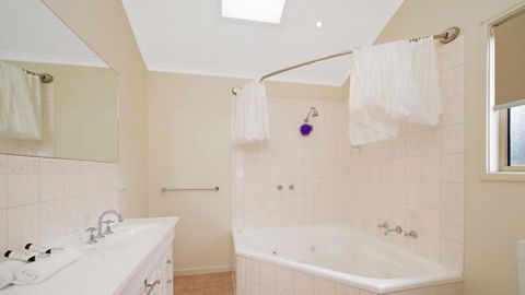 Valkei - Perth Resorts 1