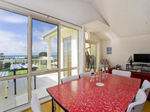 Two Views - Accommodation Perth 4