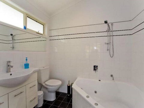 Two Views - Accommodation Perth 5
