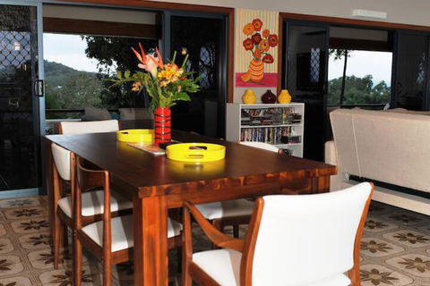 The Sanctuary Retreat - Accommodation Perth 2