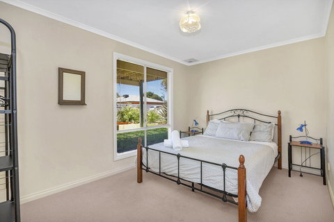Green Reef Beach House - Accommodation Perth 6