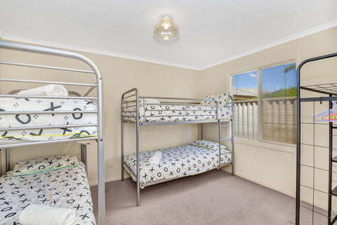 Green Reef Beach House - Accommodation Perth 2