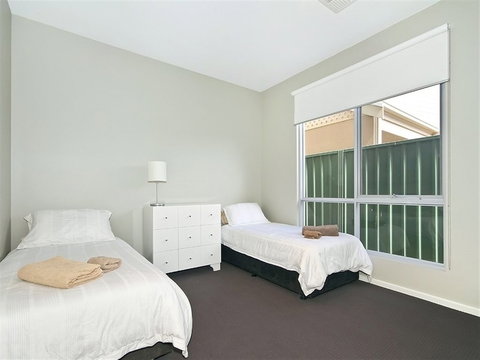 Ocean 180A - Accommodation Perth 3