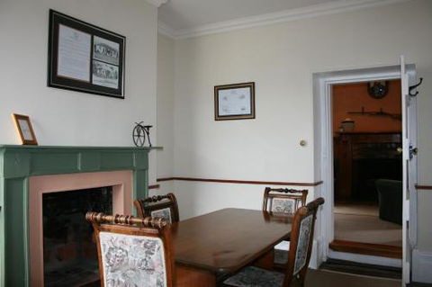 Gaol House Cottages - Accommodation Perth 5