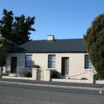 Gaol House Cottages - Accommodation Perth 0