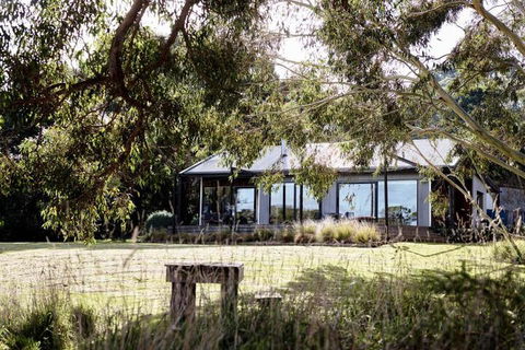 Harts Farm - Accommodation Perth 6