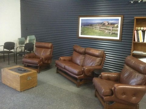 Hilltop Escape B&B - Accommodation Perth 2