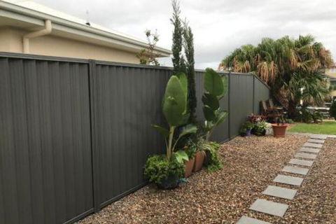 M & Ts Waterfront Bed & Breakfast - Accommodation Perth 6