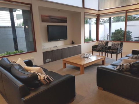 Beach Haven - Accommodation Perth 3