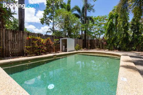 Casa Bohemia - Perth Resorts 4