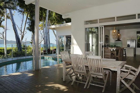 The Boat House - Accommodation Perth 2