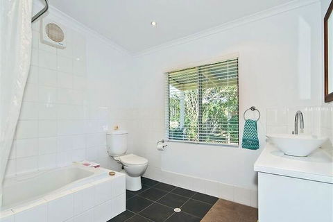 Boat House - Accommodation Perth 4