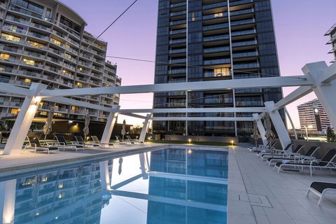 Avani Broadbeach Residences - Perth Resorts 3