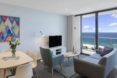 Avani Broadbeach Residences - Perth Resorts 7