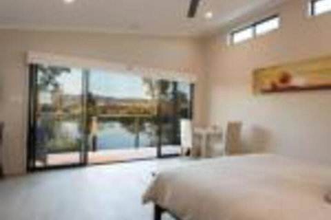 Still Earth - Accommodation Perth 0