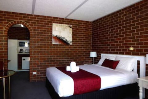 Healesville Motor Inn - Accommodation Perth 1