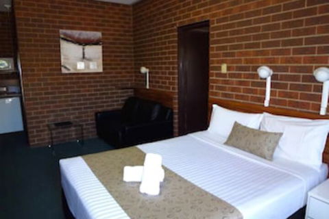 Healesville Motor Inn - Accommodation Perth 2