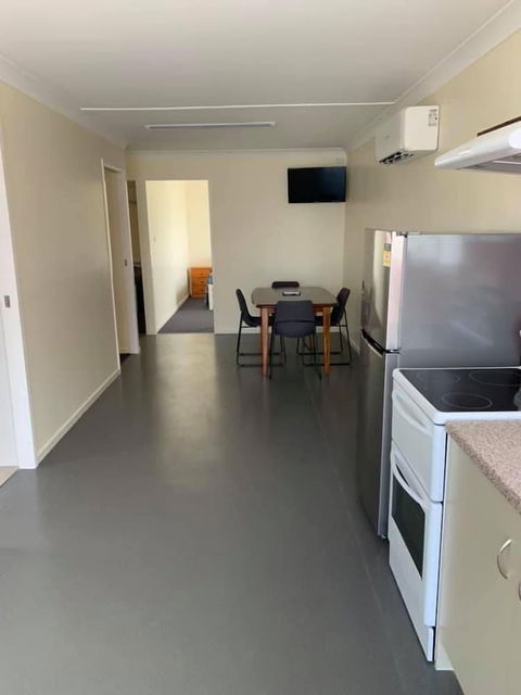 Miners Rest Motel - Perth Resorts 3