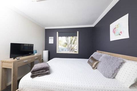 La Casa - Accommodation Perth 7