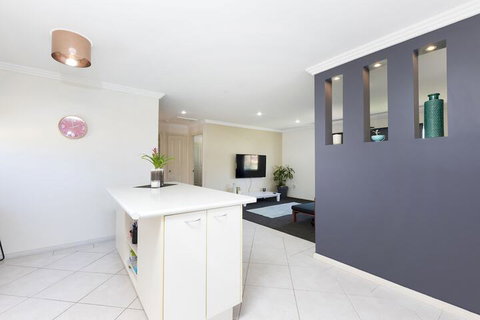La Casa - Accommodation Perth 5
