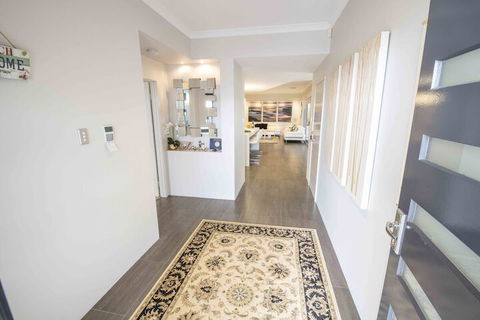 Magnificent Beach Retreat - Perth Resorts 1