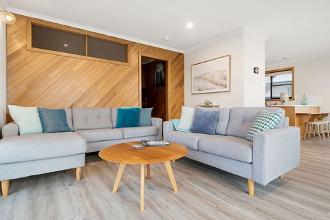 Granite Beach - Accommodation Perth 4