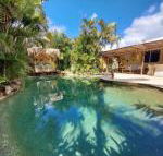 Okinja 71 Hawaiian Escape on the Sunshine Coast - Accommodation Perth