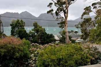 Freycinet Cottage 1 - Accommodation Perth 3