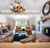 Paul Bangay The Farmhouse - Perth Resorts