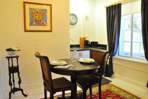 Ornee Cottage - Perth Resorts 5