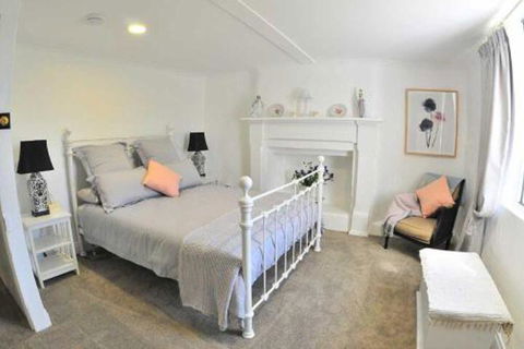 Ornee Cottage - Perth Resorts 2