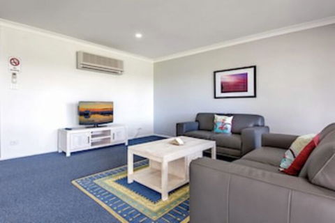 Villa 126 Horizons Golf Club - Accommodation Perth 0
