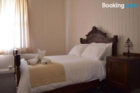 YesterYear On West - Accommodation Perth 5