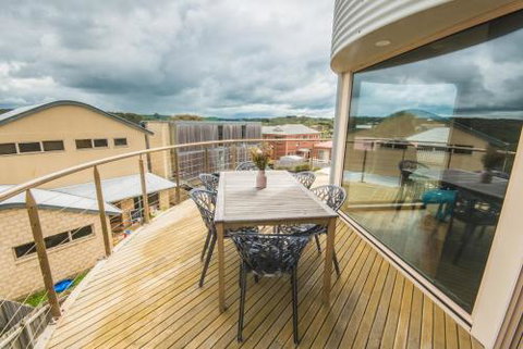 The Pitch - Accommodation Perth 0