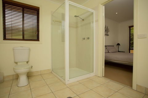 Top Views On Lakewood - Accommodation Perth 5