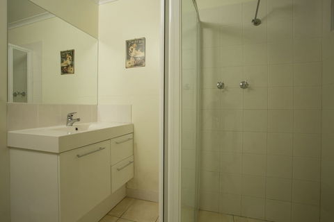Top Views On Lakewood - Accommodation Perth 4
