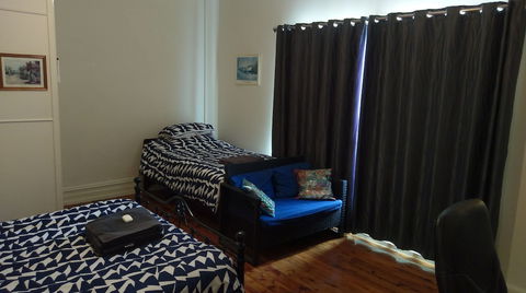 Ned's Studio Apartment - Accommodation Perth 3