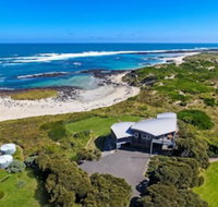 HEARNS BEACH HOUSE - Accommodation Perth