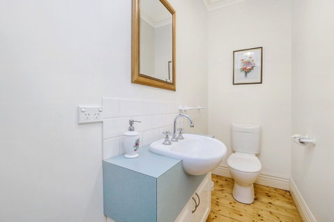 River Charm Cottage - Accommodation Perth 6